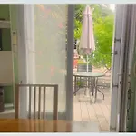 Holiday home Cap Sur ,maisons Centre-ville Jardin Melange Art Fleurs
