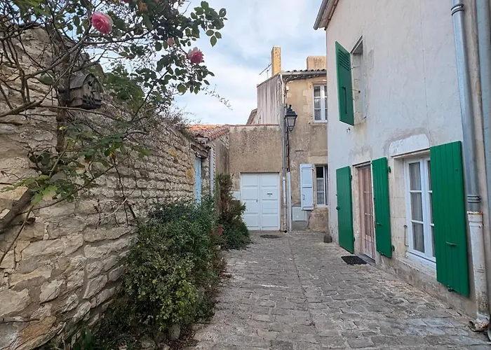 Cap Sur ,maisons Centre-ville Jardin Melange Art Fleurs Semesterbostad *